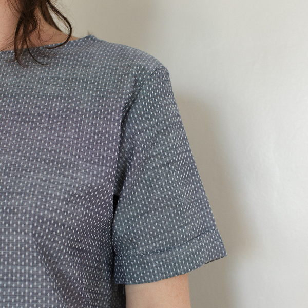 Me & Arrow Square Top Dot Chambray Me & Arrow Square Top Dot Chambray