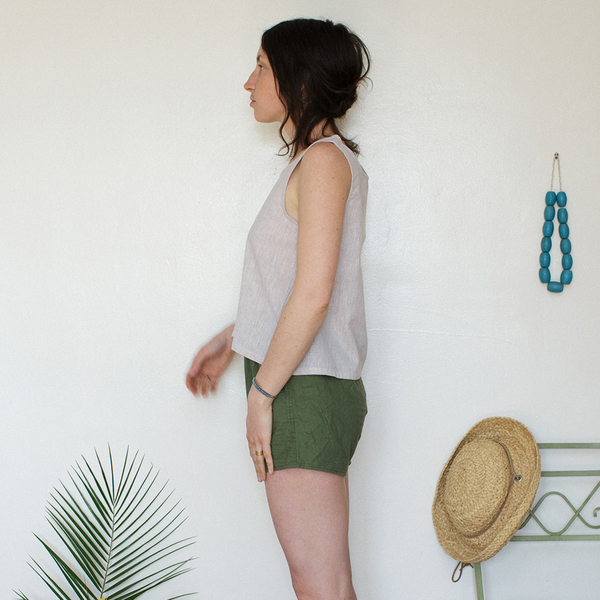 Me & Arrow Basic Short Tank Sand Stripe Me & Arrow Basic Short Tank Sand Stripe