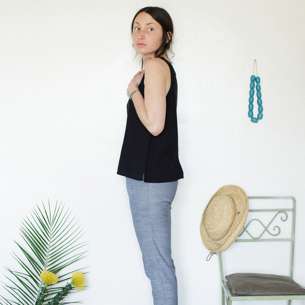 Unknown Basic Tank<br>Black Unknown Basic Tank<br>Black