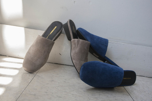 Intentionally Blank TOUCH in BLUE SUEDE Intentionally Blank TOUCH in BLUE SUEDE