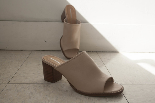 Intentionally Blank SKIPPER in NUDE Intentionally Blank SKIPPER in NUDE