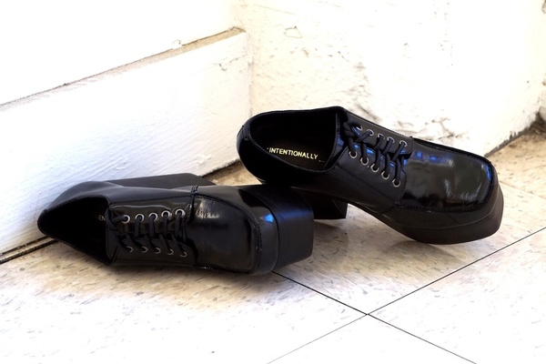 Intentionally Blank WILL in BLACK box leather Intentionally Blank WILL in BLACK box leather