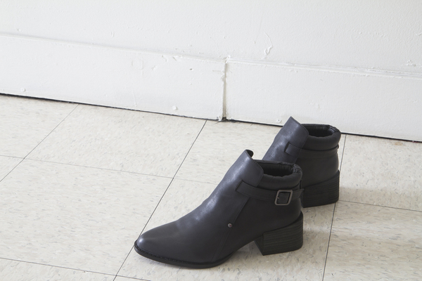Intentionally Blank MAST boot in BLACK waxed leather Intentionally Blank MAST boot in BLACK waxed leather