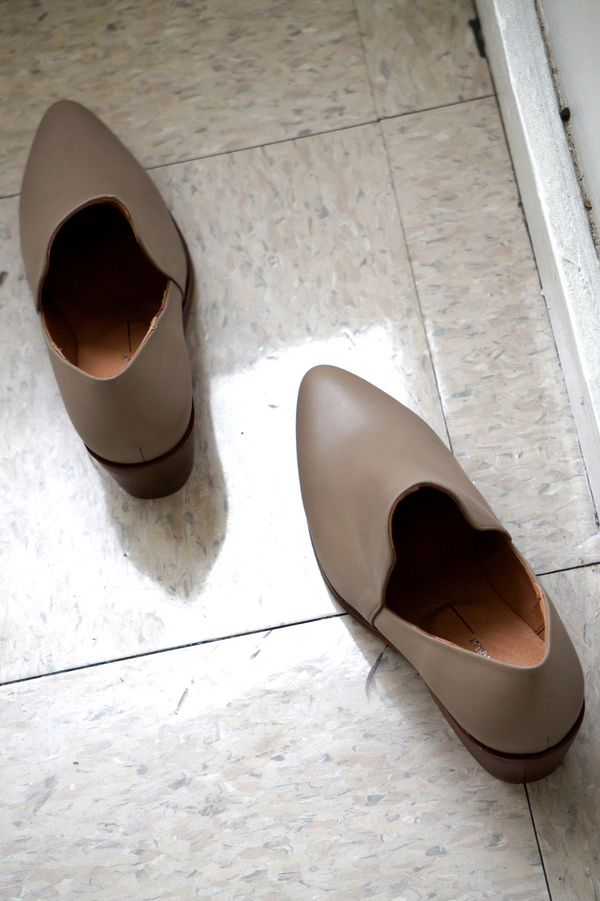 Intentionally Blank MEDS TAUPE Intentionally Blank MEDS TAUPE