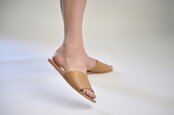 The Palatines Caelum slide sandal - tan leather The Palatines Caelum slide sandal - tan leather