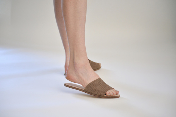 The Palatines Caelum slide sandal - bark hex leather The Palatines Caelum slide sandal - bark hex leather