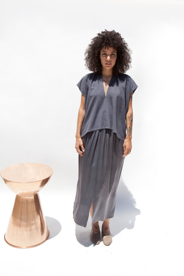 Miranda Bennett Everyday Top, Cropped, Silk Noil in Coal Miranda Bennett Everyday Top, Cropped, Silk Noil in Coal