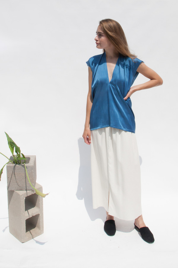Miranda Bennett In-Stock: Everyday Top, Silk Charmeuse in Indigo Miranda Bennett In-Stock: Everyday Top, Silk Charmeuse in Indigo