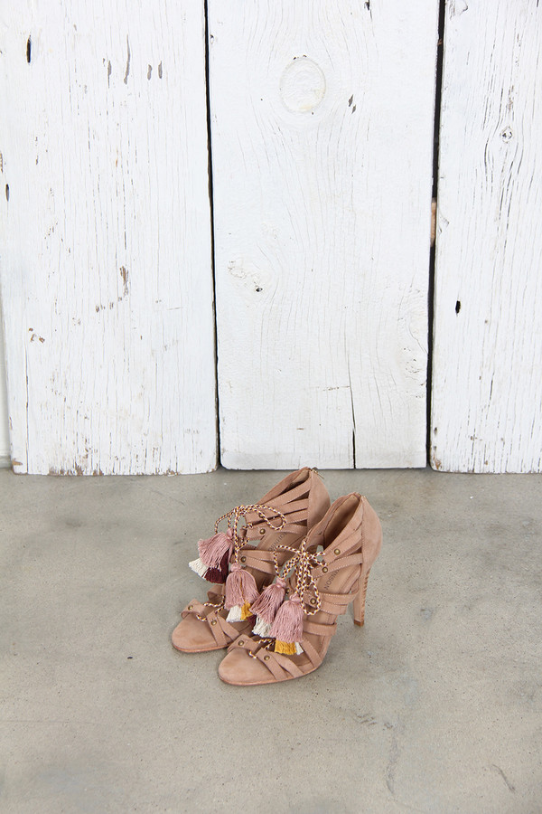 ULLA JOHNSON NATI CAGED HEEL IN TAUPE SUEDE ULLA JOHNSON NATI CAGED HEEL IN TAUPE SUEDE