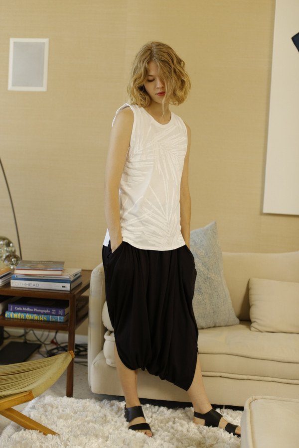 Calder Blake Louise Tank in Palm Print Calder Blake Louise Tank in Palm Print
