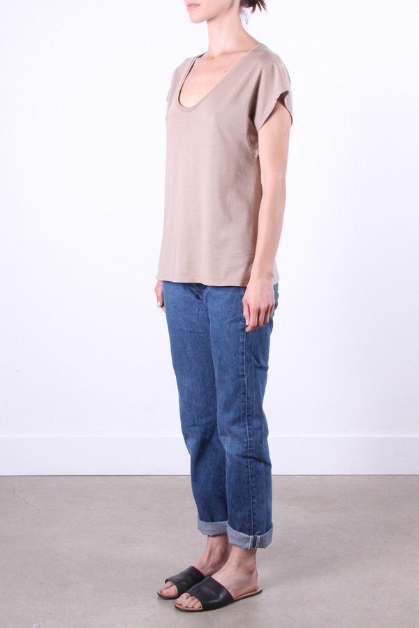 Calder Blake Pascale Tee Calder Blake Pascale Tee
