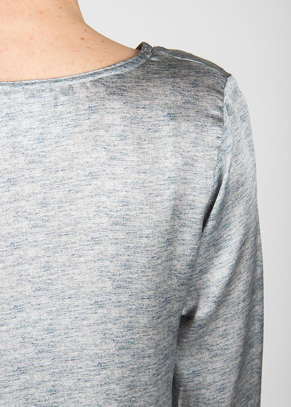 Dolan - Long Sleeve Crewneck Pullover in Heather Print Dolan - Long Sleeve Crewneck Pullover in Heather Print