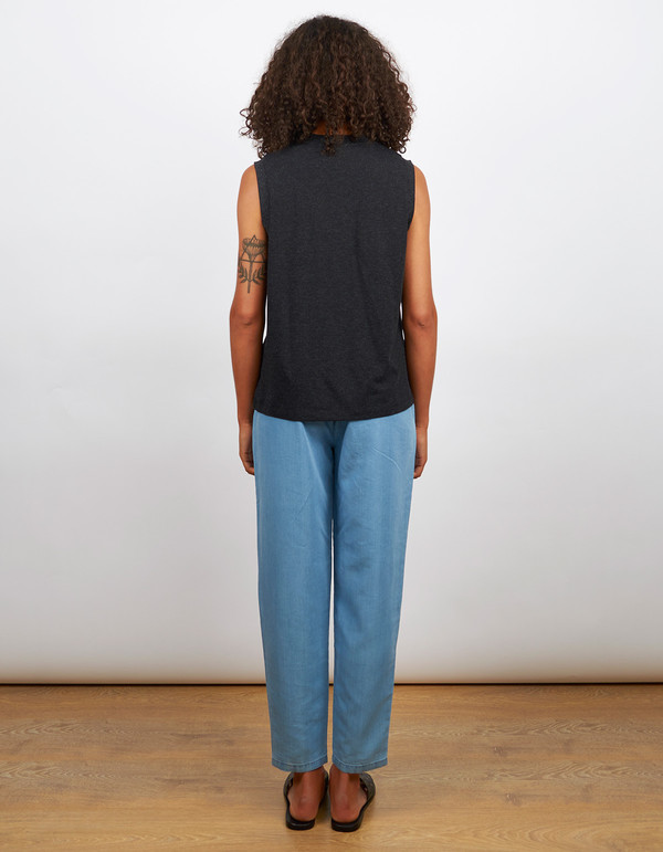 Just Female Lincoln Tank Anthracite Just Female Lincoln Tank Anthracite