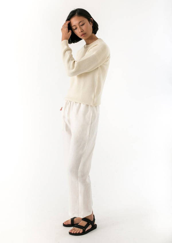UNISEX AUSTRALIAN WOOL CREW NECK JUMPER UNISEX AUSTRALIAN WOOL CREW NECK JUMPER