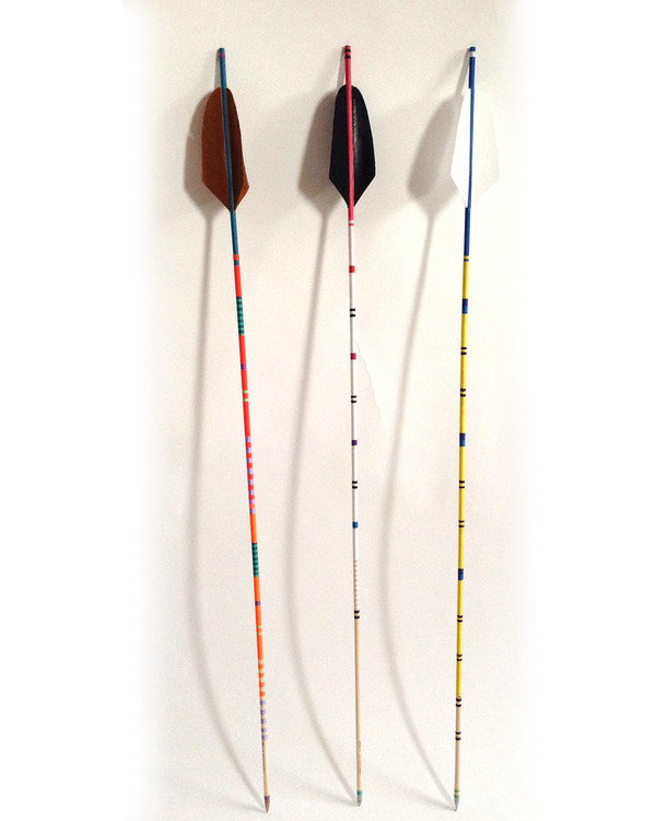 Fredericks & Mae Black feather Arrow Fredericks & Mae Black feather Arrow