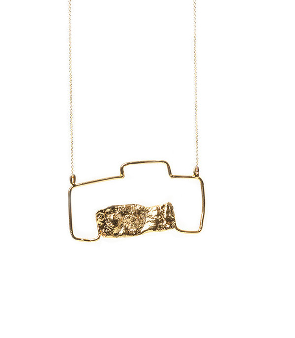 Ladyluna Camera Necklace Ladyluna Camera Necklace