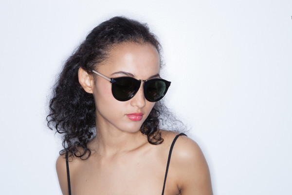 Karen Walker Harvest in Black Karen Walker Harvest in Black