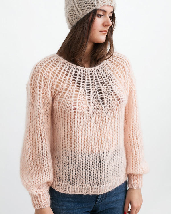 Maiami Mohair Pleated Sweater in Nude Maiami Mohair Pleated Sweater in Nude