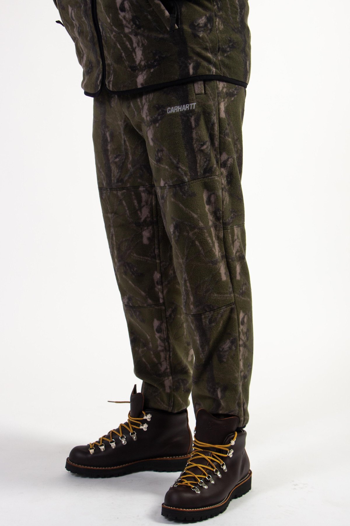 CARHARTT WIP Beaufort Sweatpant - Camo 