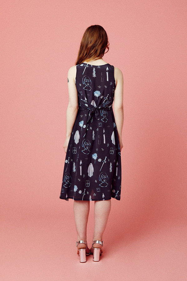 Samantha Pleet Lisa's Nightfall Dress - Premonition Samantha Pleet Lisa's Nightfall Dress - Premonition