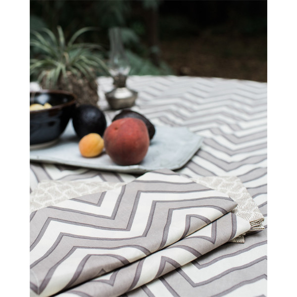 Erica Tanov tablecloth Erica Tanov tablecloth