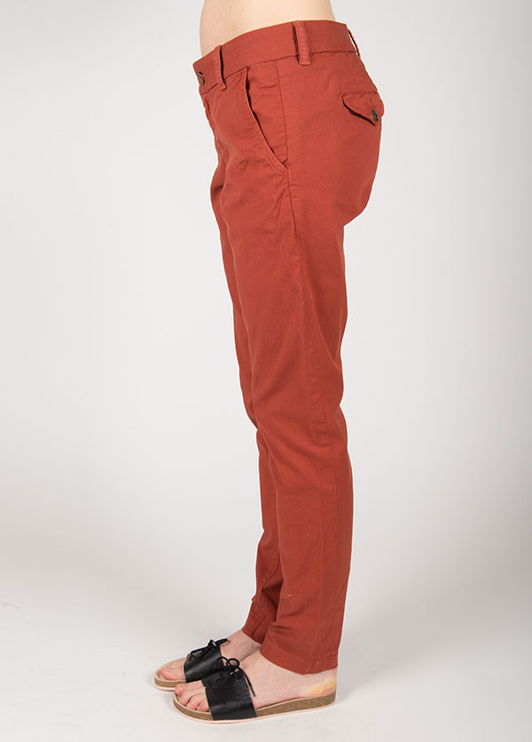 The West is Dead - Chino Pant in Rust Beetle The West is Dead - Chino Pant in Rust Beetle