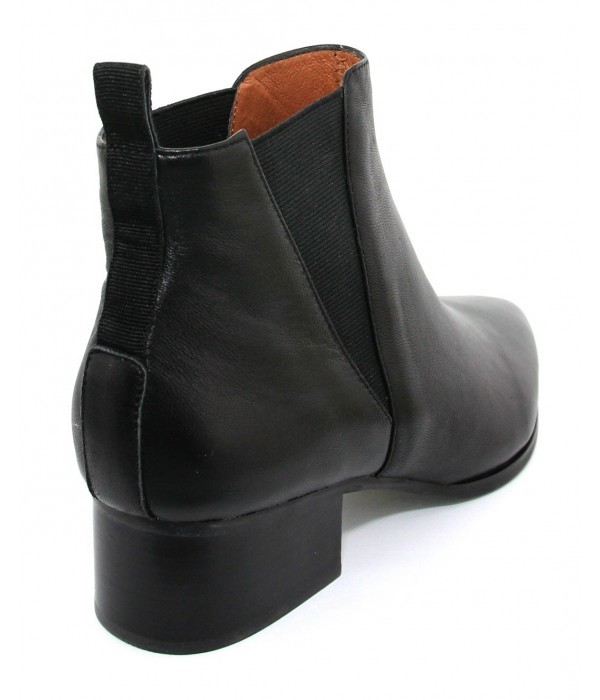 Jeffrey Campbell OTIS Jeffrey Campbell OTIS