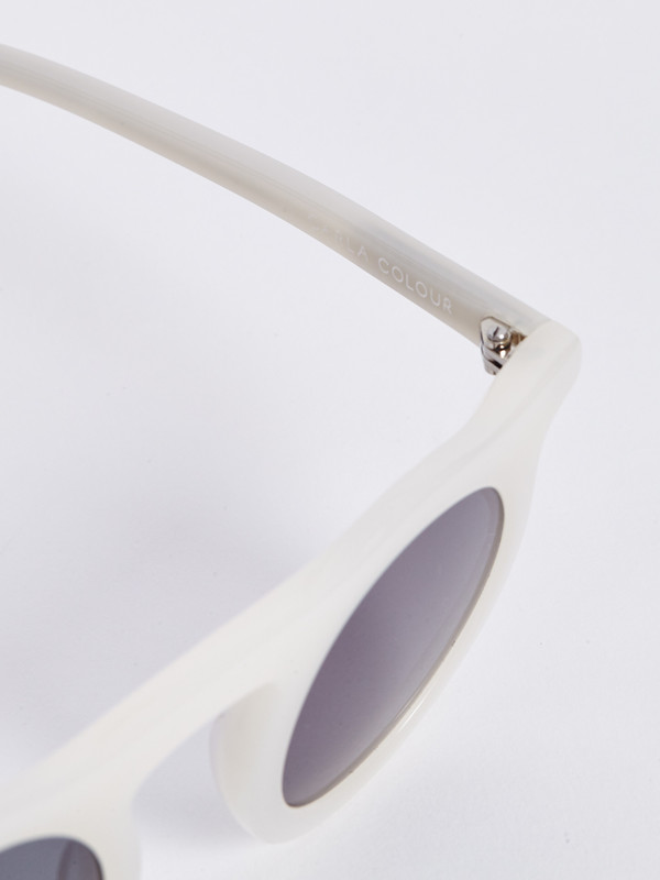 CARLA COLOUR LIND SUNGLASSES / CLOUD CARLA COLOUR LIND SUNGLASSES / CLOUD