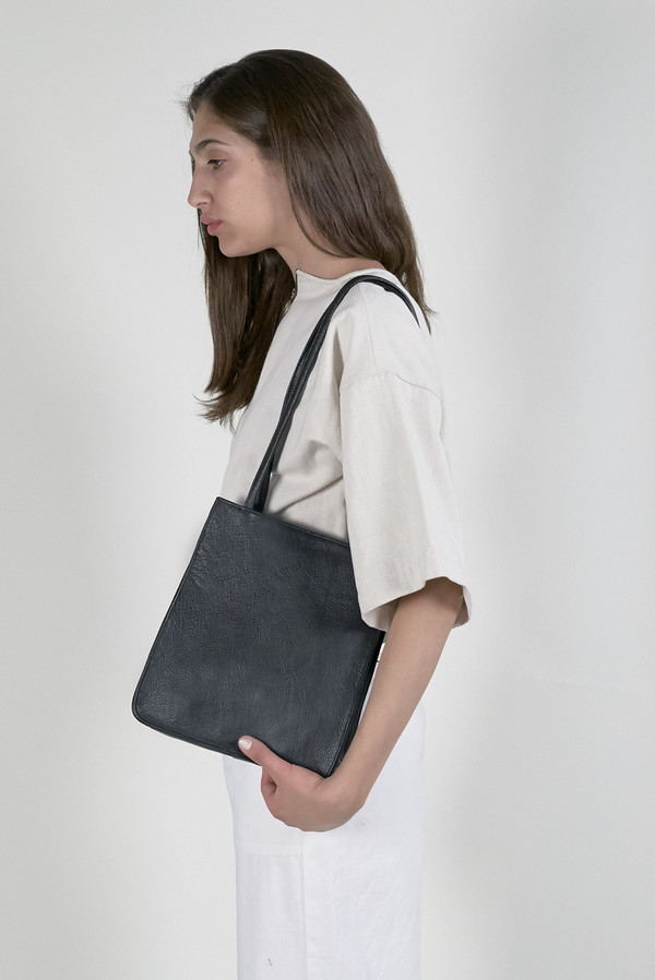 Clyde Best Bag in Black Leather Clyde Best Bag in Black Leather