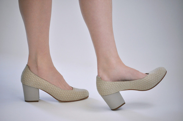 The Palatines Shoes Saturo Pump - Beige Hex Leather The Palatines Shoes Saturo Pump - Beige Hex Leather