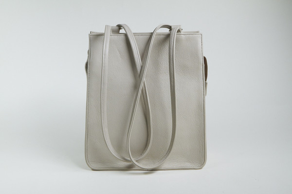 Clyde Best Bag in Stone Leather Clyde Best Bag in Stone Leather