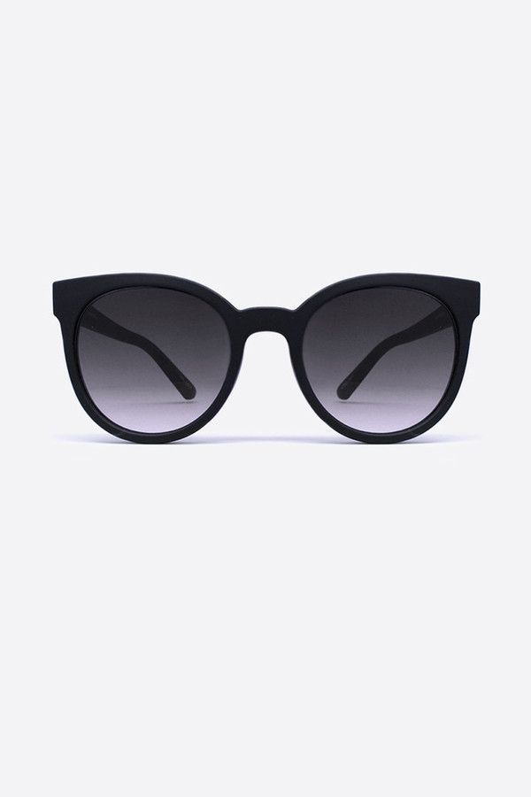Quay Like Wow Sunglasses Quay Like Wow Sunglasses