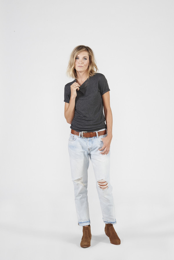 BETWEEN TEN Rho Tee - Grey BETWEEN TEN Rho Tee - Grey
