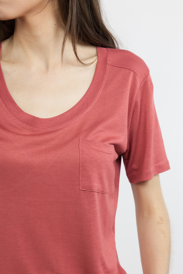 Just Female River Tee - Marsala Red Just Female River Tee - Marsala Red