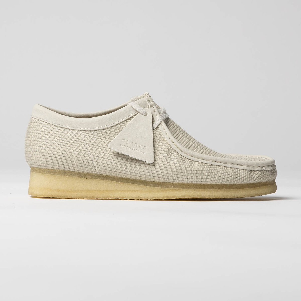 clarks wallabees off white