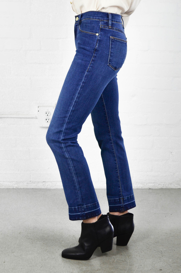 FRAME Denim Frame Le High Straight in Thrasher FRAME Denim Frame Le High Straight in Thrasher