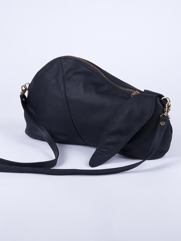 Welcome Companions Hare Shoulder Bag Welcome Companions Hare Shoulder Bag
