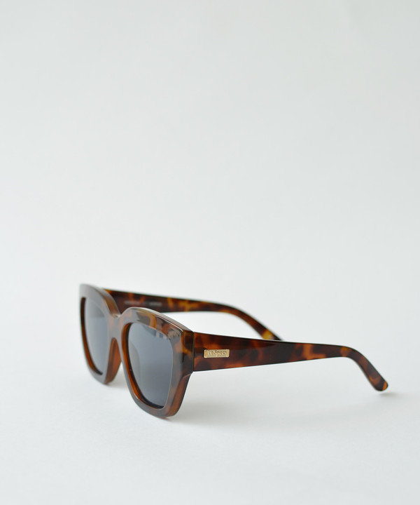 Le Specs Hermosa Tort Sunglasses Le Specs Hermosa Tort Sunglasses