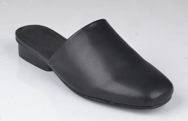 TOUCH IN BLACK SMOOTH TOUCH IN BLACK SMOOTH