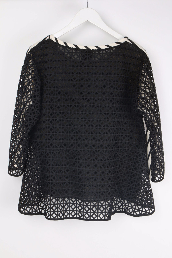 (nude) Round Neck T-Shirt W/ Back Detail (nude) Round Neck T-Shirt W/ Back Detail