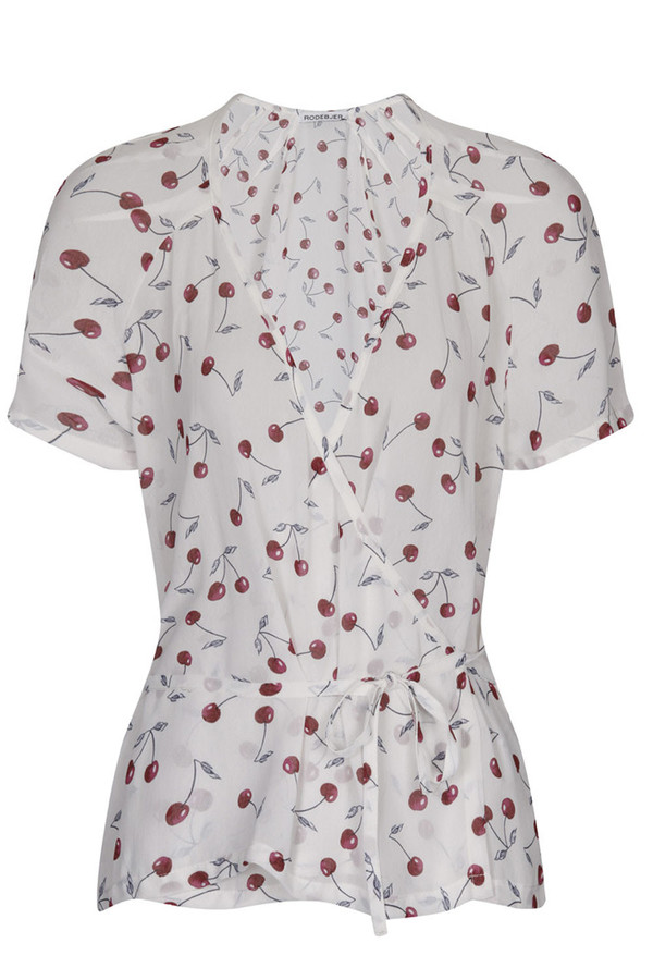 Rodebjer - White Anta Top with Silver Cherry Print Rodebjer - White Anta Top with Silver Cherry Print