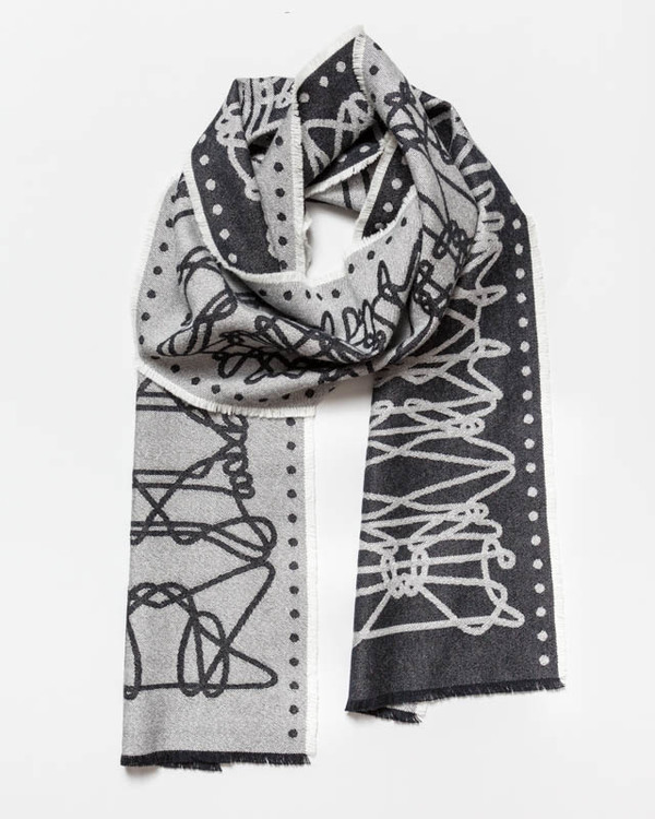 String Theory 'Cat's craddle' scarf String Theory 'Cat's craddle' scarf