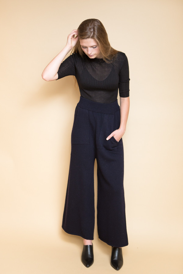 Achro Short Sleeve Ribbed Sweater Achro Short Sleeve Ribbed Sweater