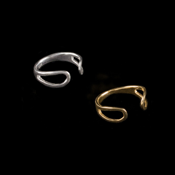 Alynne Lavigne Robber Ring Alynne Lavigne Robber Ring