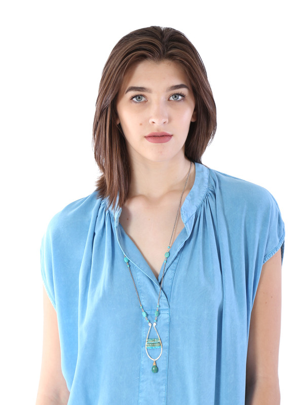 James and Jezebelle Turquoise Teardrop Paddle Necklace James and Jezebelle Turquoise Teardrop Paddle Necklace