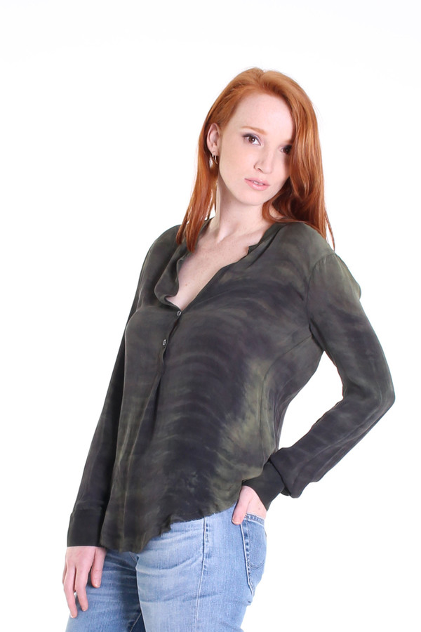 Raquel Allegra Georgette henley blouse in olive Raquel Allegra Georgette henley blouse in olive