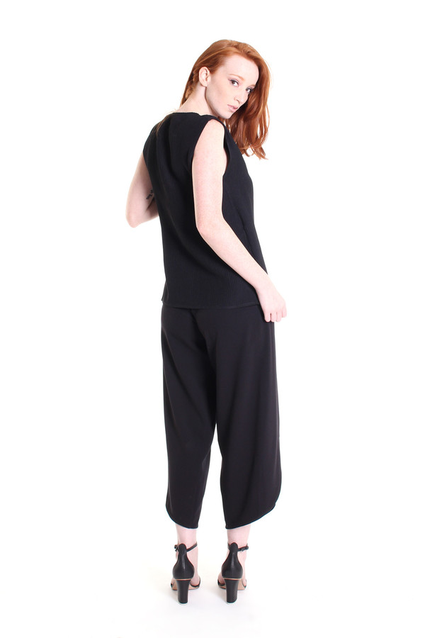 Silvae Korsmo top in black Silvae Korsmo top in black