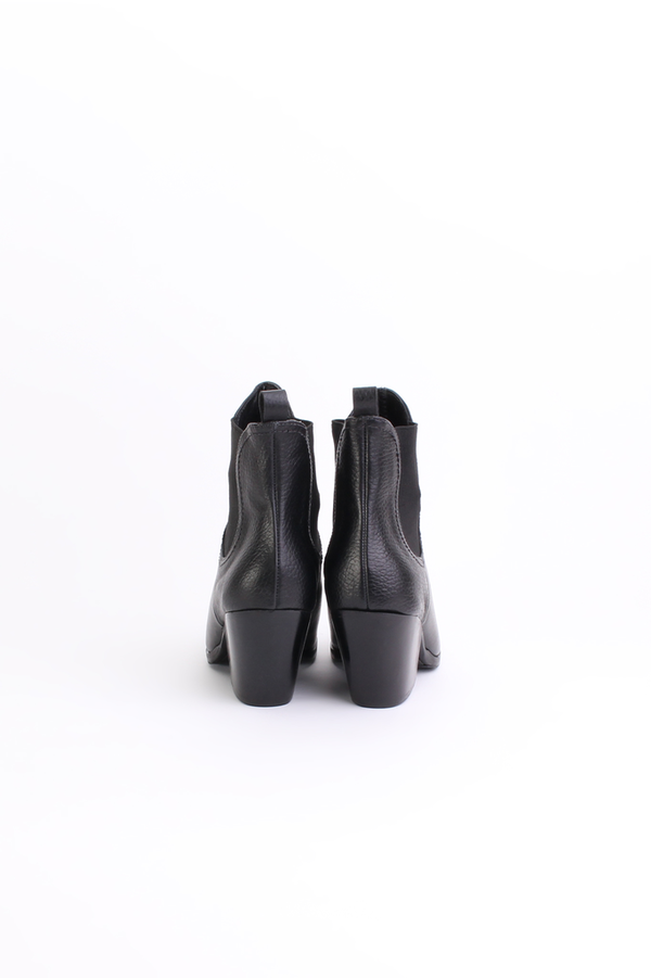 Rachel Comey Nassau boot in black Rachel Comey Nassau boot in black