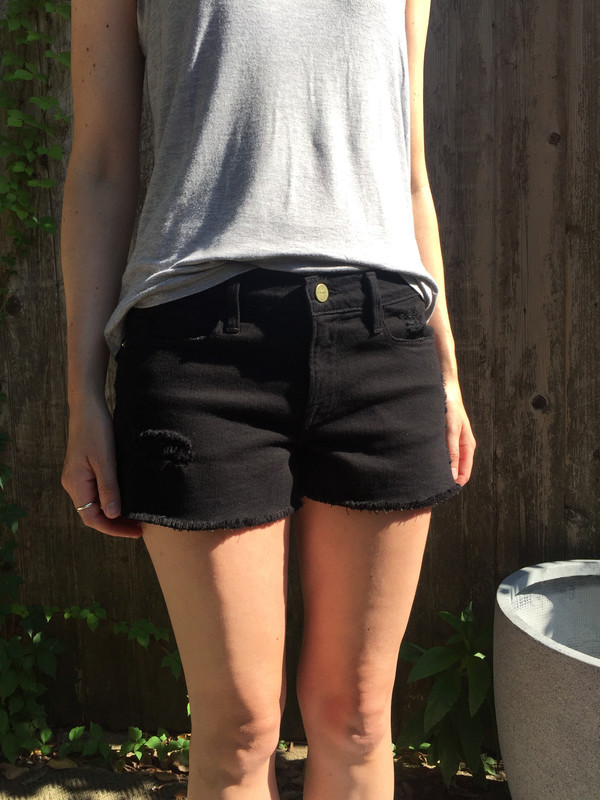FRAME Denim Le Cut Off Rip FRAME Denim Le Cut Off Rip