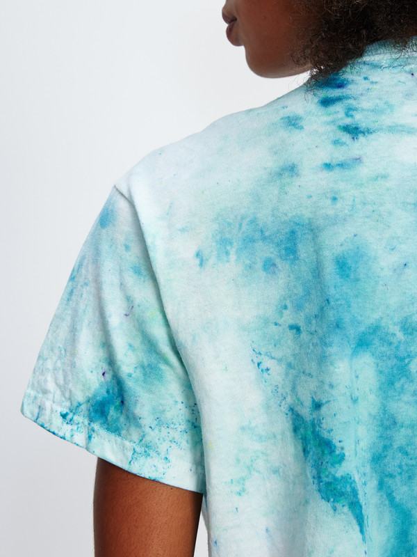 TOY SYNDROME FLOWER NECKLINE TEE TOY SYNDROME FLOWER NECKLINE TEE